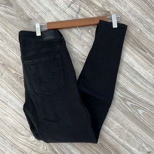 American Eagle black jeggings
